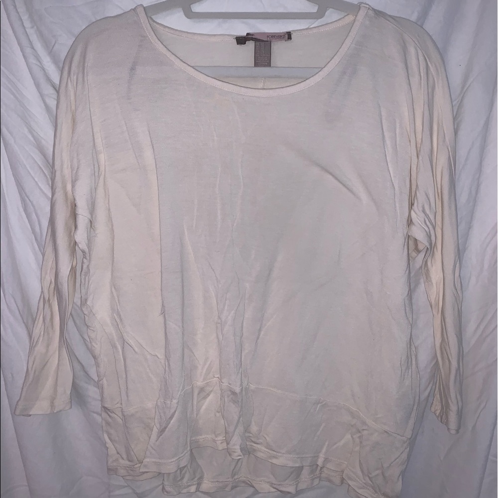 Long sleeve shirt.
